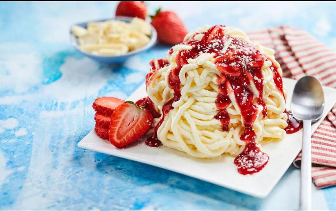 Spaghetti Eis im Café Laren